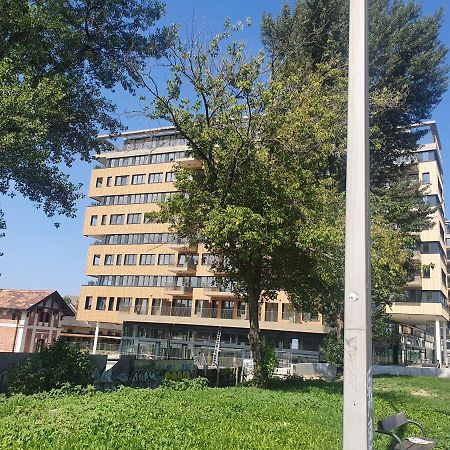 Ferienwohnung Kahlenbergblick Im Viertel Zwei Wien Exterior foto